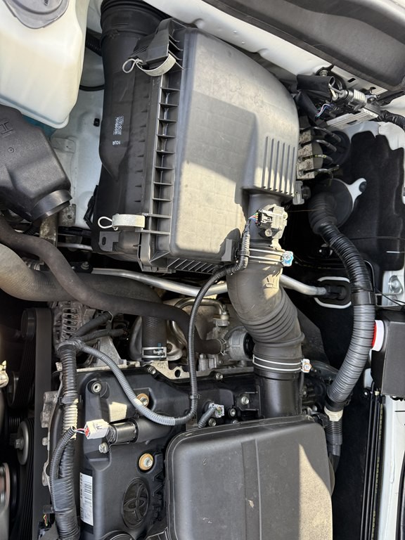 2019 Toyota Tacoma Image 10