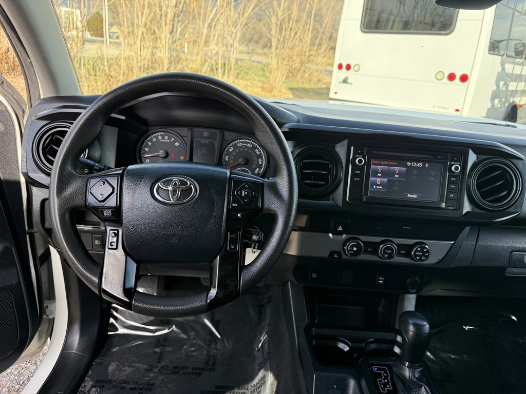 2019 Toyota Tacoma Image 30