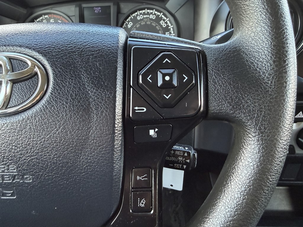 2019 Toyota Tacoma Image 32