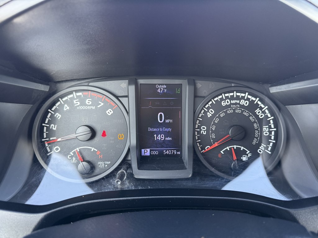 2019 Toyota Tacoma Image 35