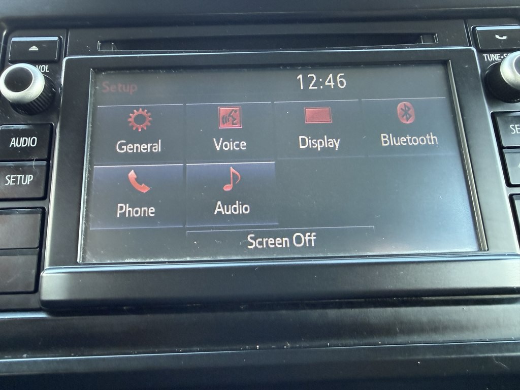 2019 Toyota Tacoma Image 38