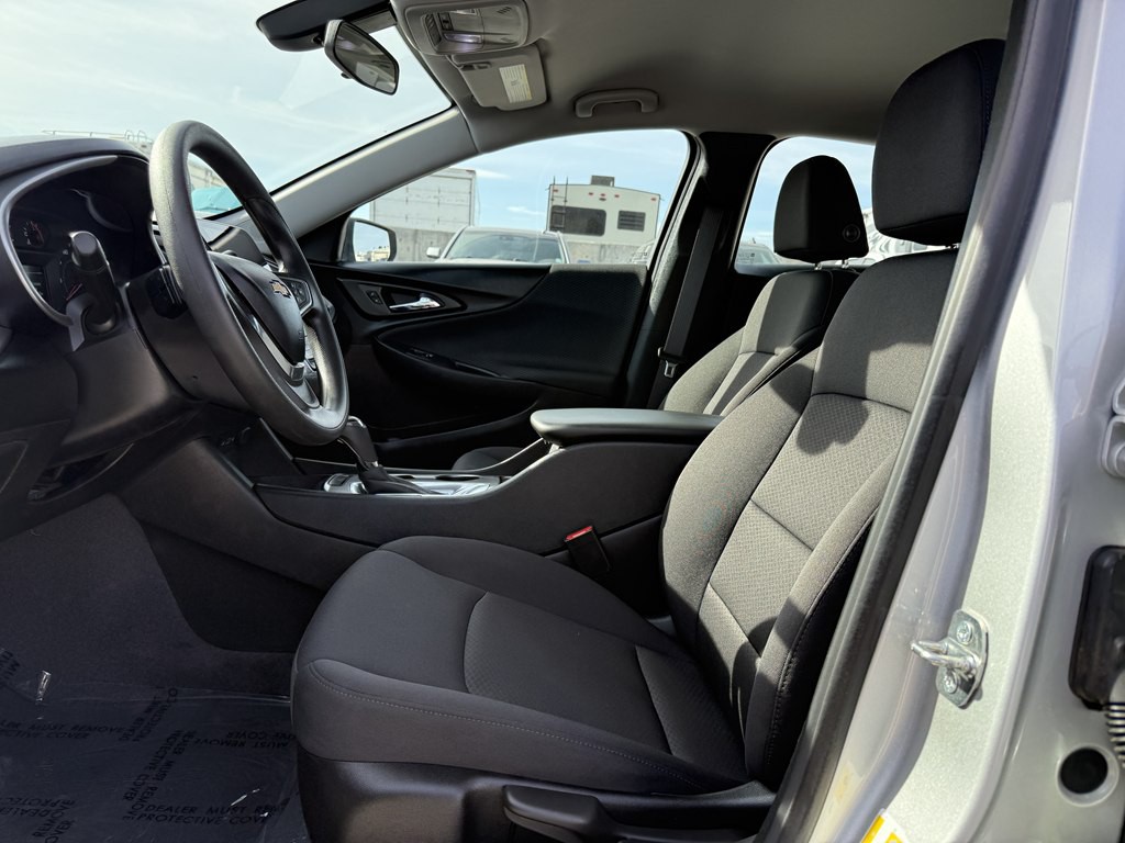 2019 Chevrolet Malibu Image 14