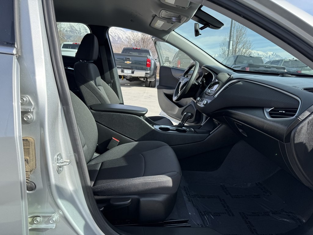 2019 Chevrolet Malibu Image 21