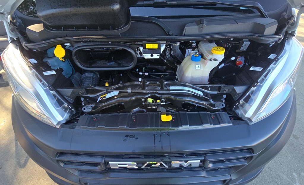 2025 RAM Promaster Image 8