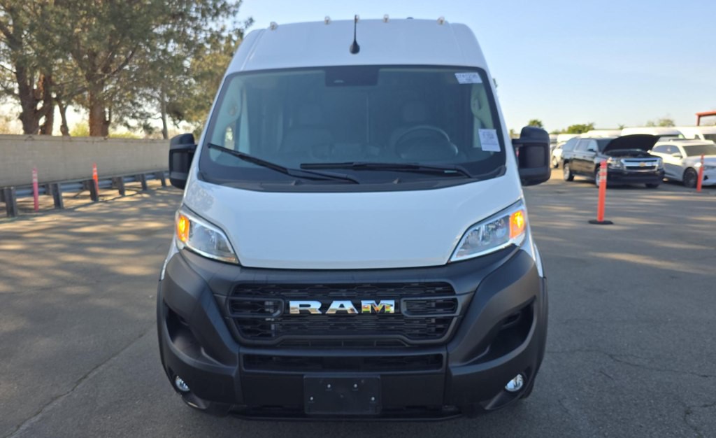 2025 RAM Promaster Image 6