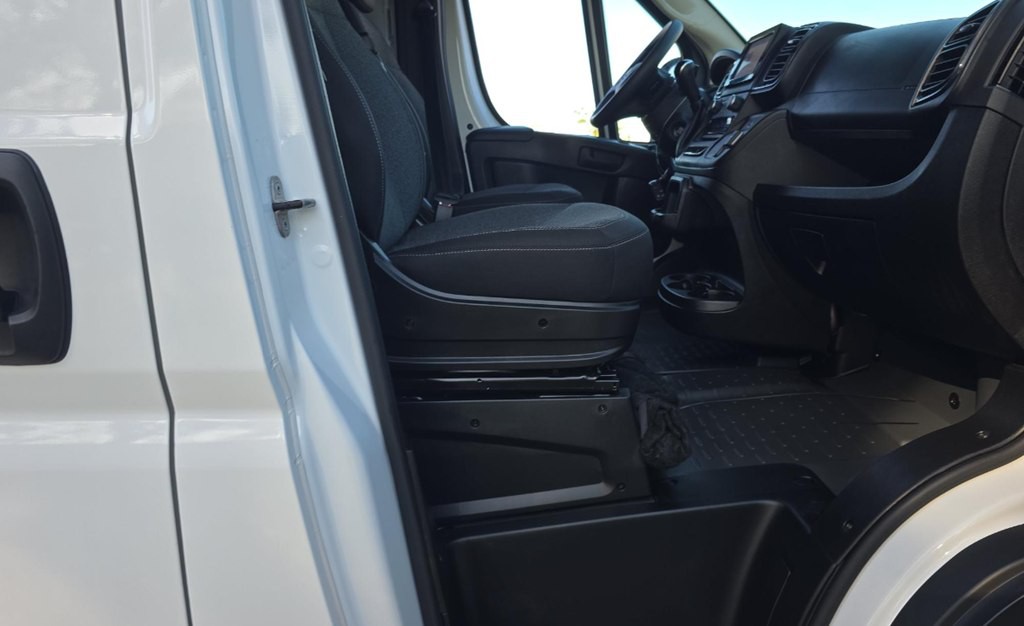 2025 RAM Promaster Image 10