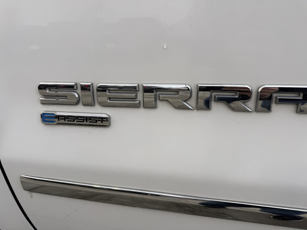 2018 GMC Sierra Image 9