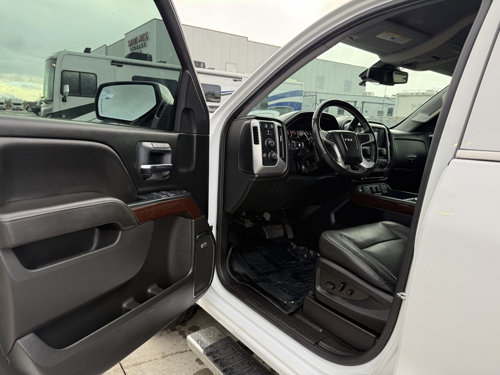 2018 GMC Sierra Image 14