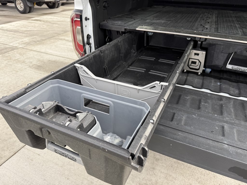 2018 GMC Sierra Image 28