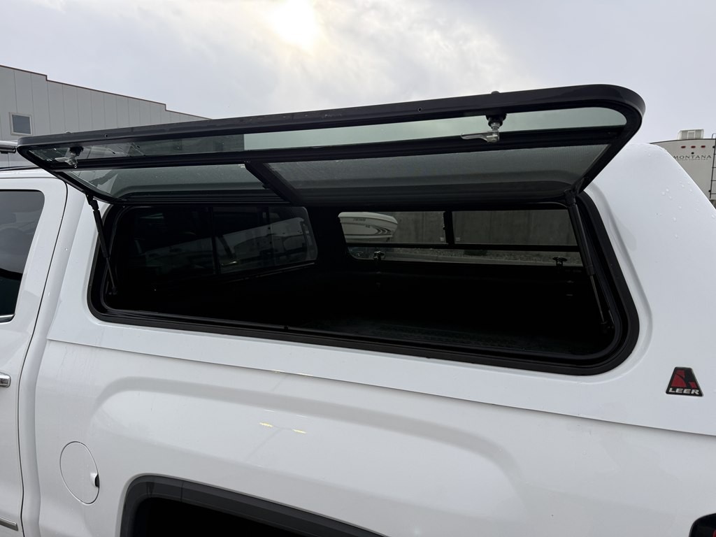 2018 GMC Sierra Image 32