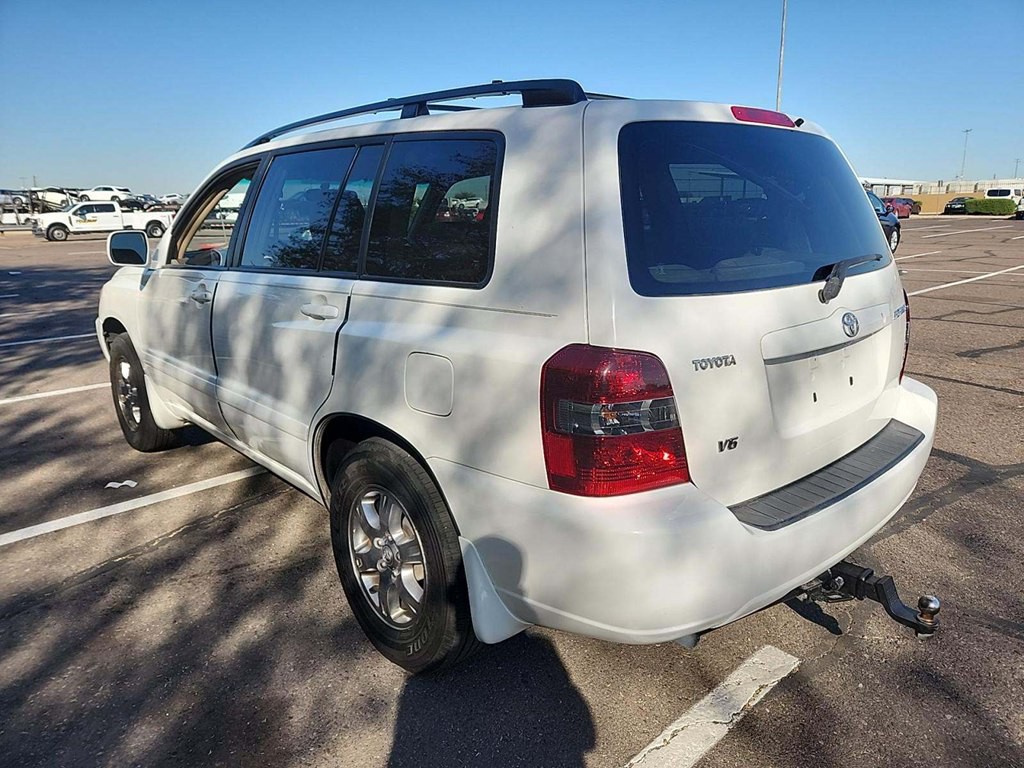 2004 Toyota Highlander Image 3