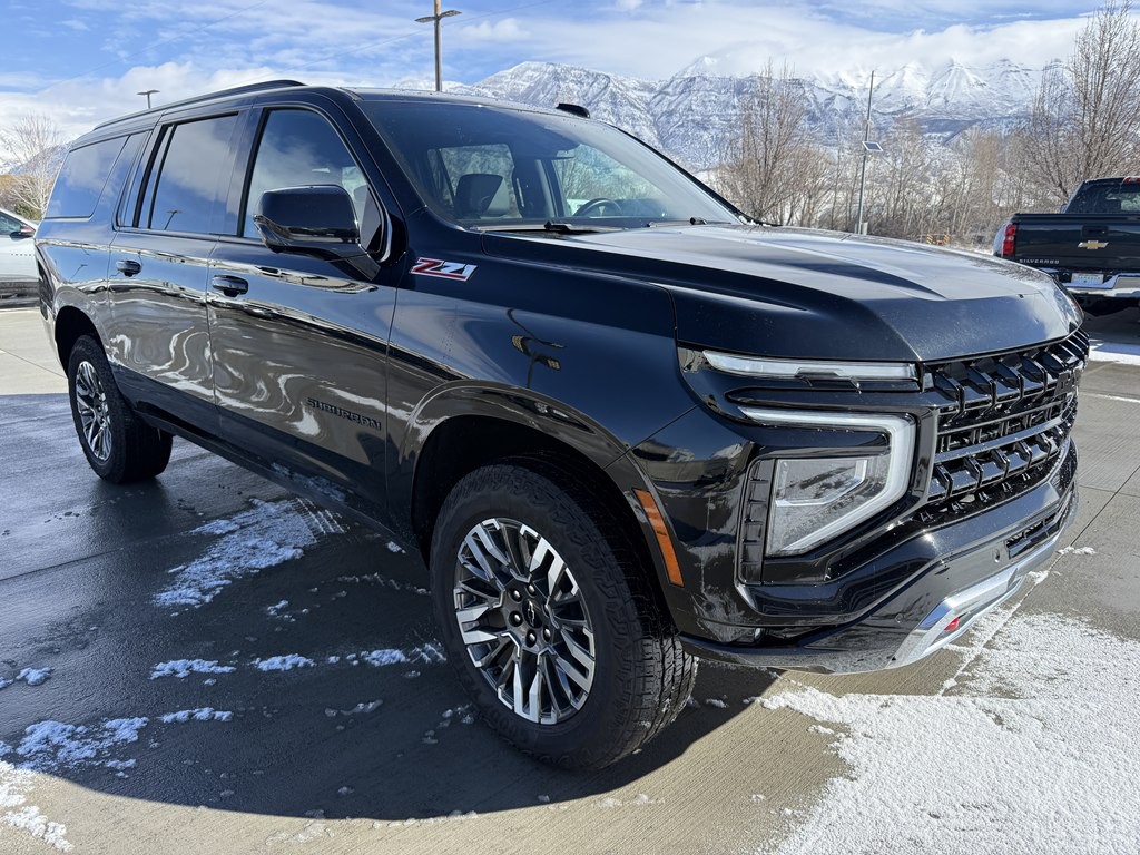 2025 Chevrolet Suburban Image 1