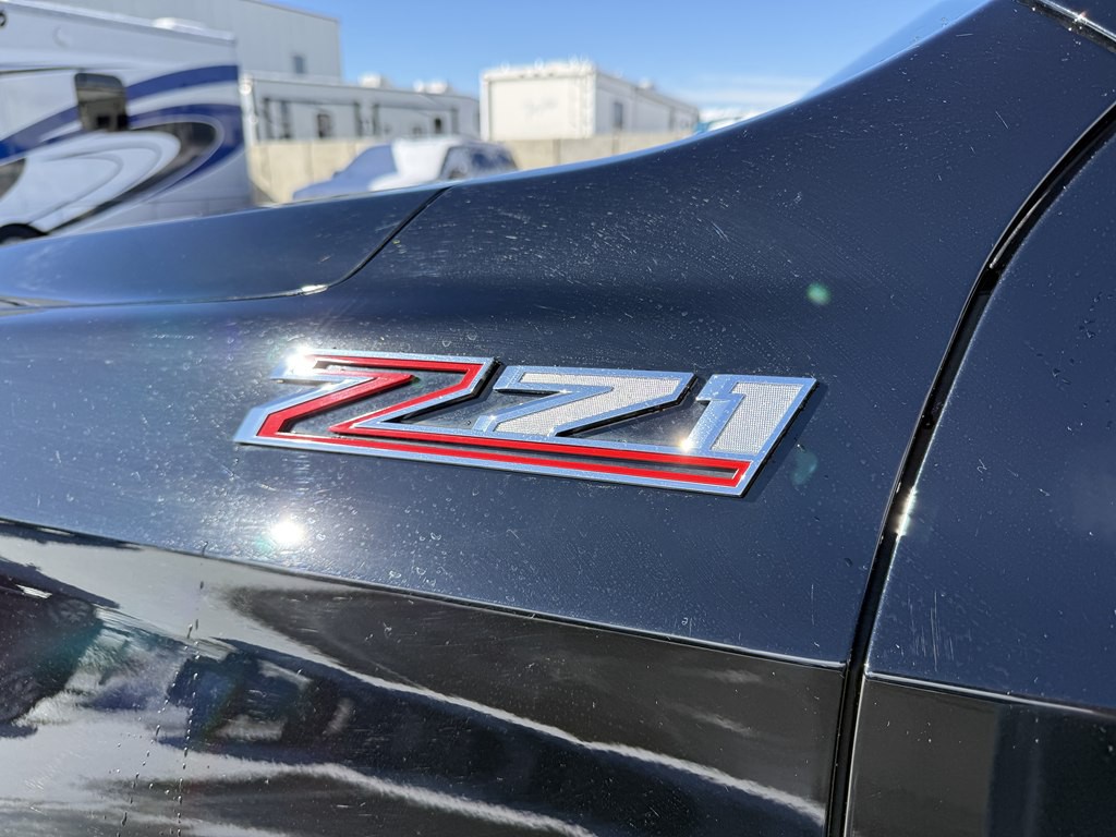 2025 Chevrolet Suburban Image 10