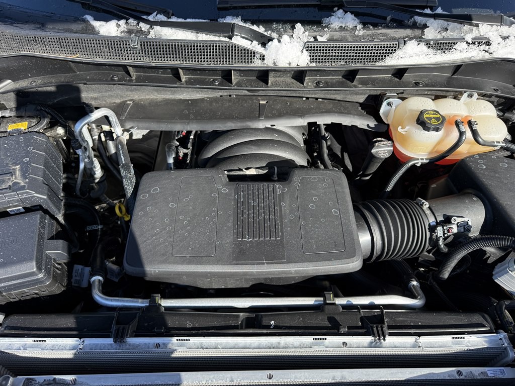 2025 Chevrolet Suburban Image 11