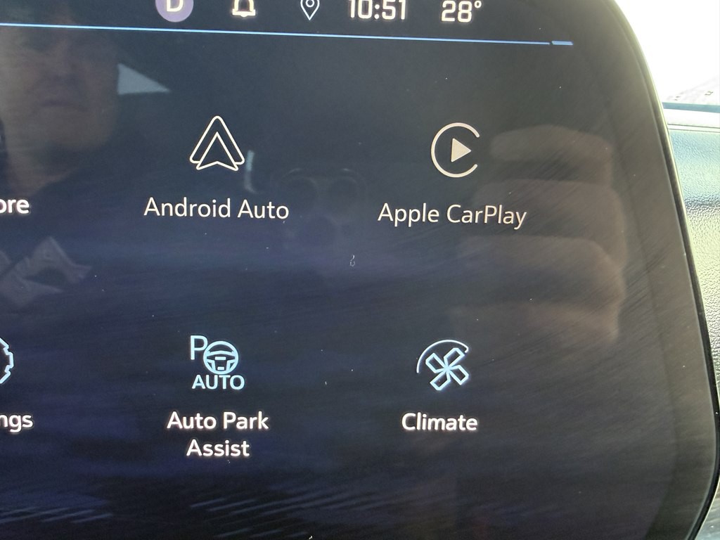 2025 Chevrolet Suburban Image 40