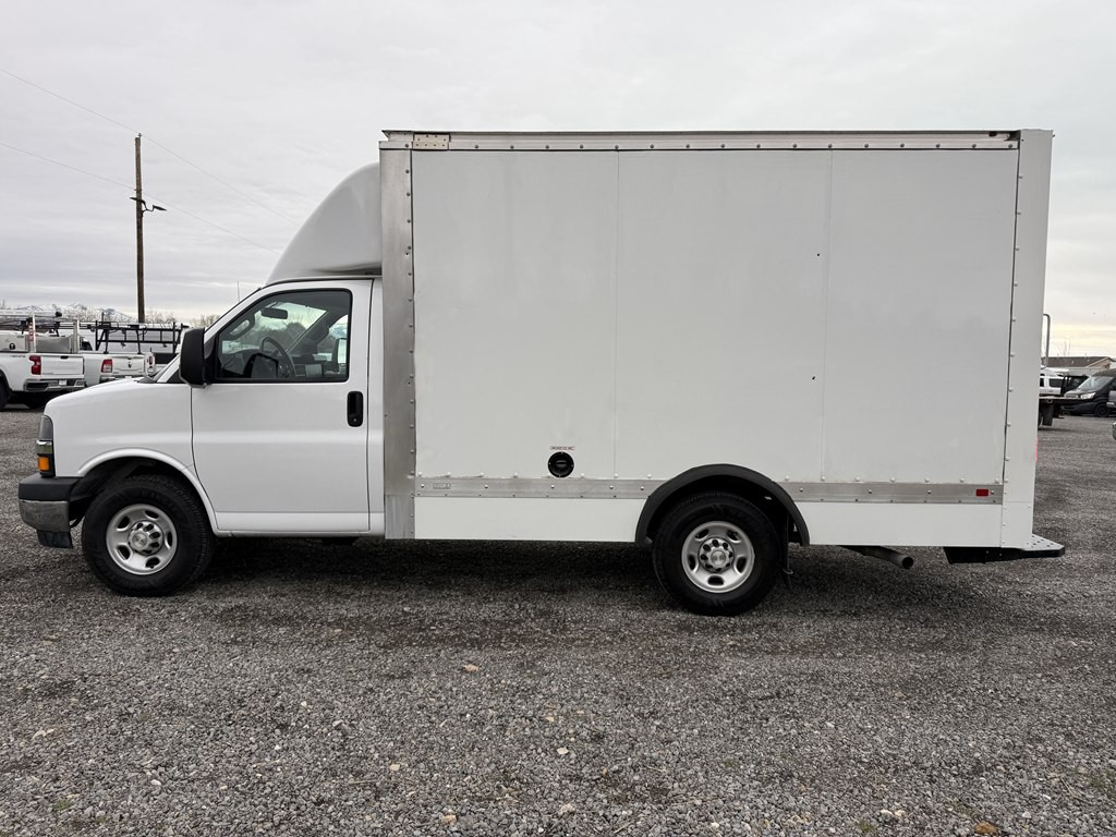 2023 Chevrolet Express Image 6