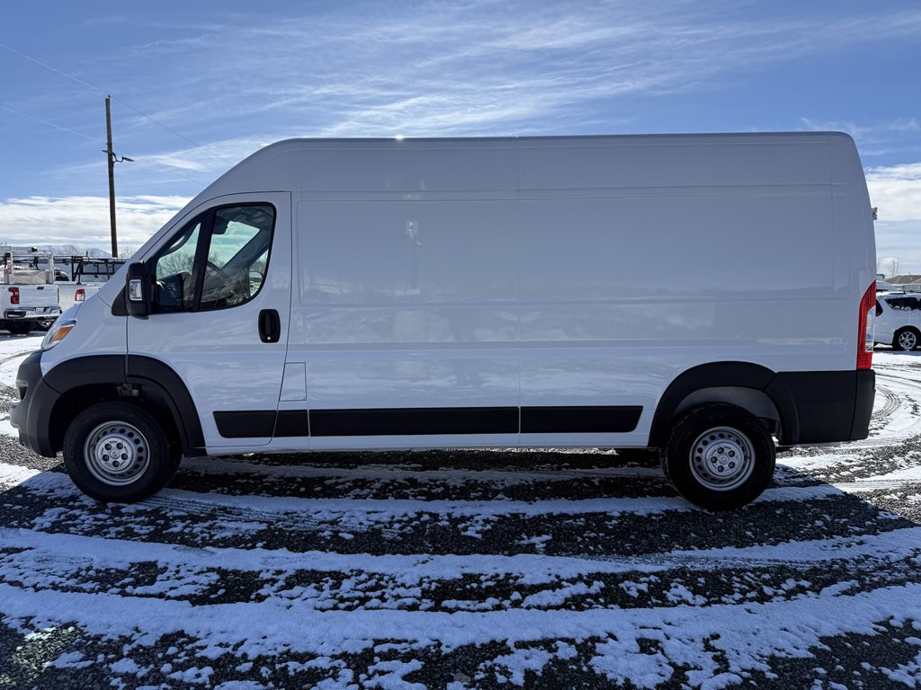2025 RAM Promaster Image 6