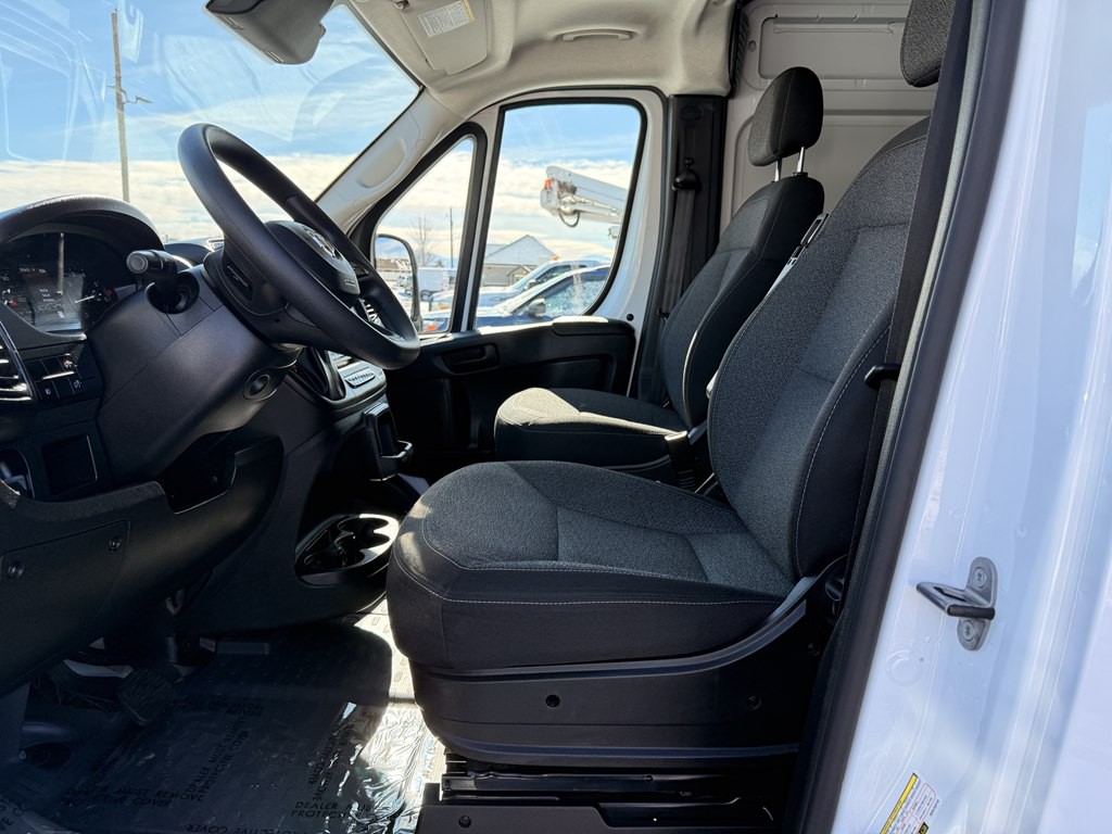 2025 RAM Promaster Image 14