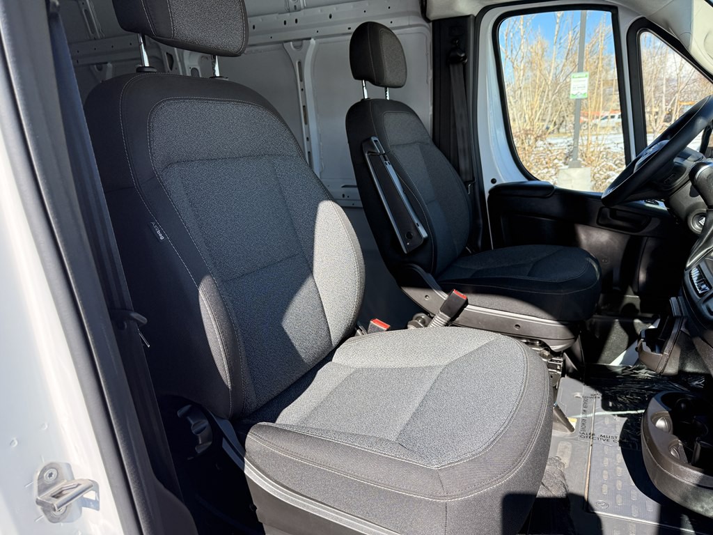 2025 RAM Promaster Image 18