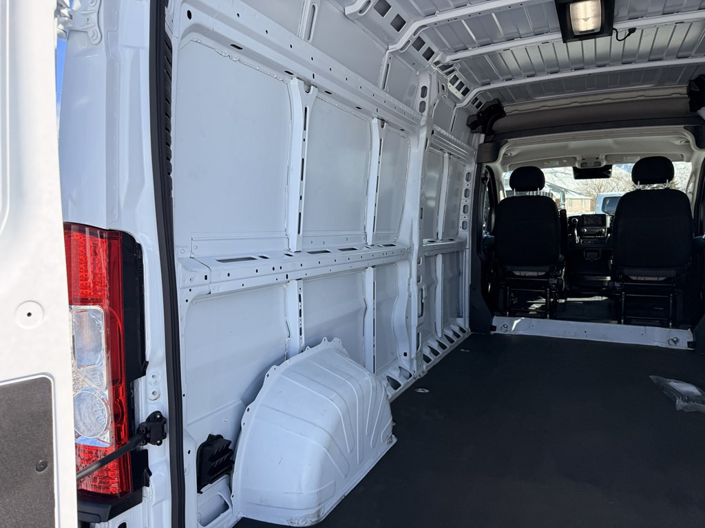 2025 RAM Promaster Image 20