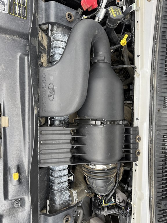 2011 Ford Econoline Image 9