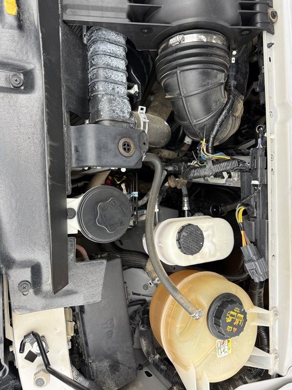 2011 Ford Econoline Image 11