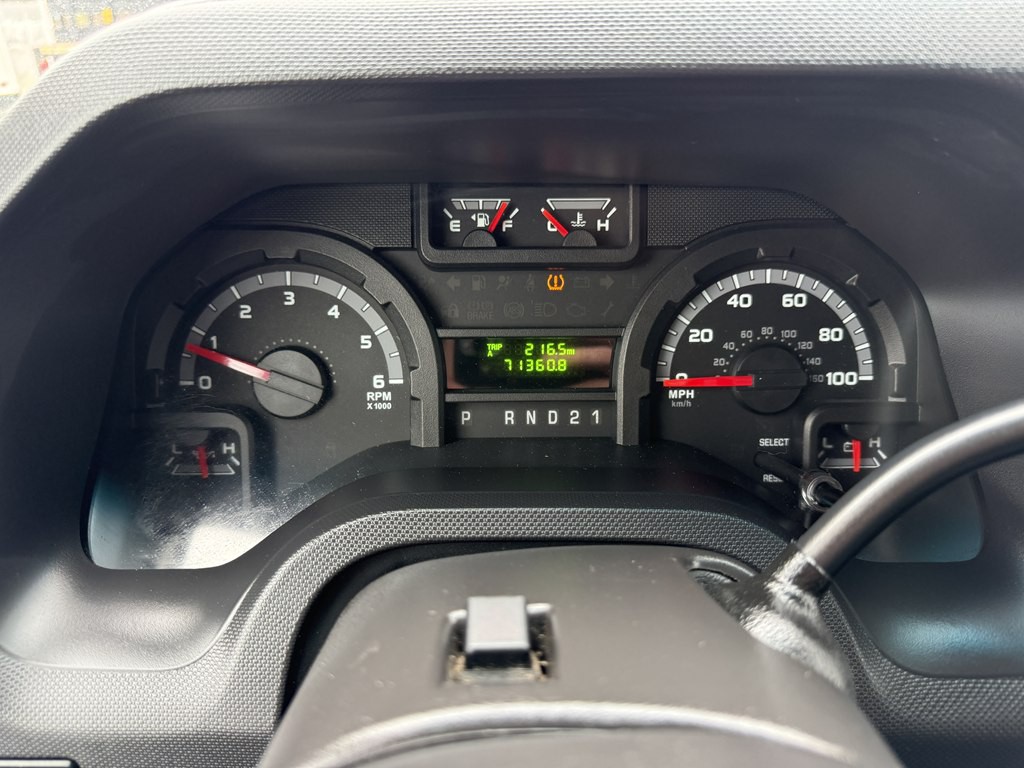 2011 Ford Econoline Image 29