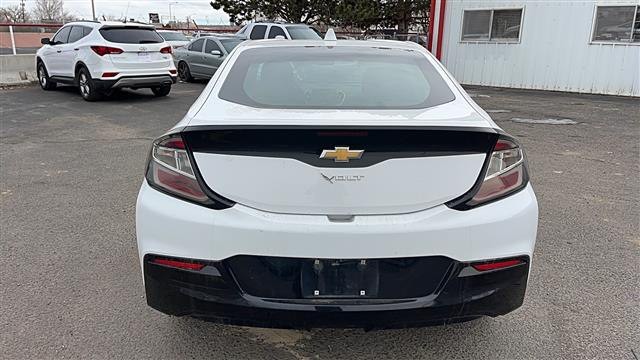 2018 Chevrolet Volt Image 3