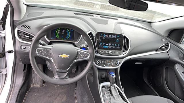 2018 Chevrolet Volt Image 10