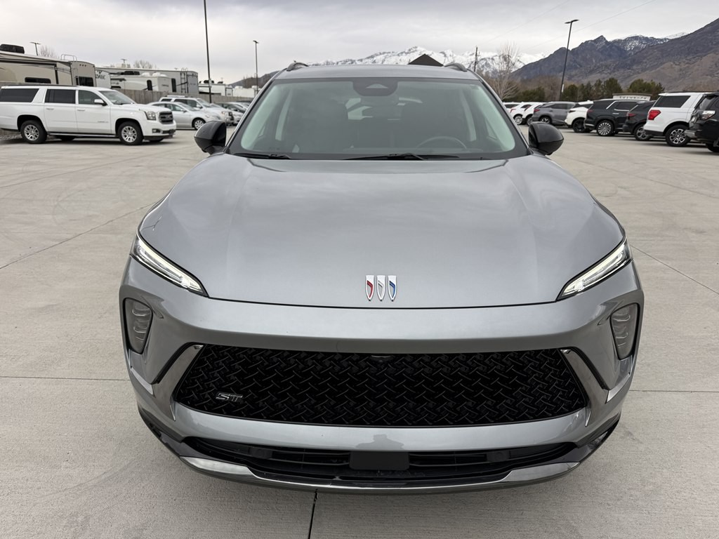 2025 Buick Envision Image 8