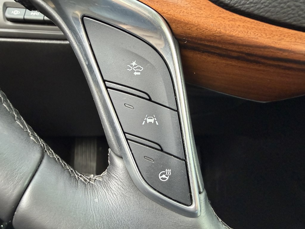 2017 Cadillac XT5 Image 35