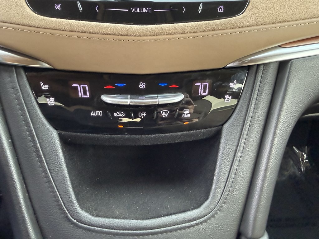 2017 Cadillac XT5 Image 41