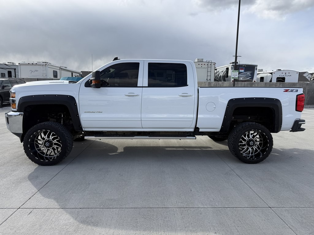 2018 Chevrolet Silverado 1500 Image 6