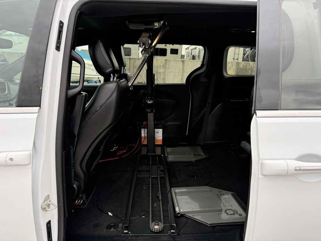 2020 Chrysler Pacifica Image 20