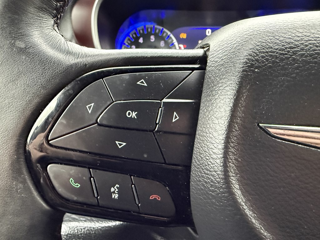 2020 Chrysler Pacifica Image 37