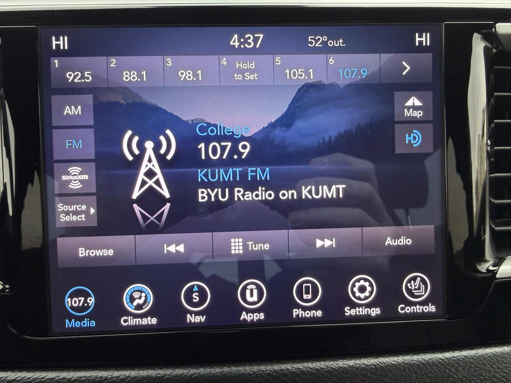 2020 Chrysler Pacifica Image 40