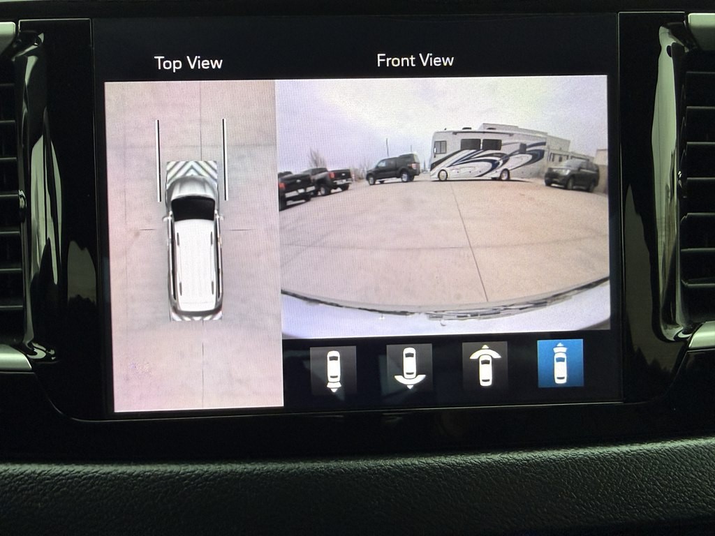 2020 Chrysler Pacifica Image 44