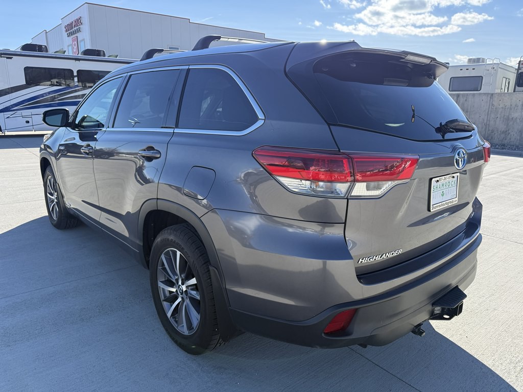 2017 Toyota Highlander Image 5