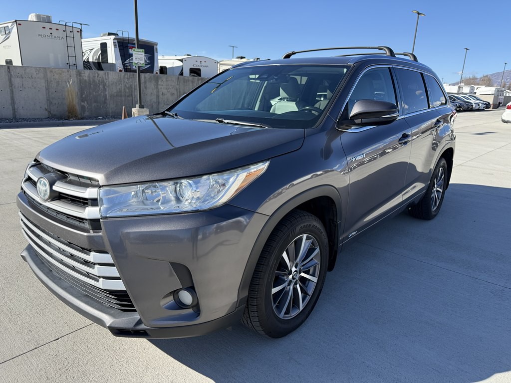 2017 Toyota Highlander Image 7