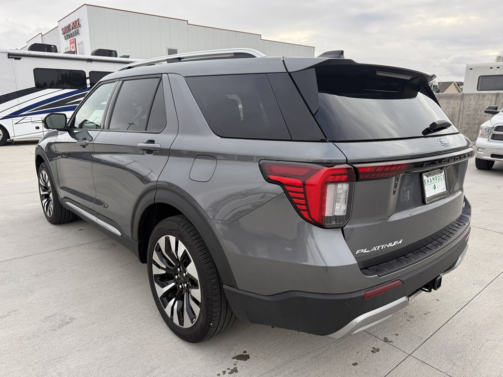 2025 Ford Explorer Image 5