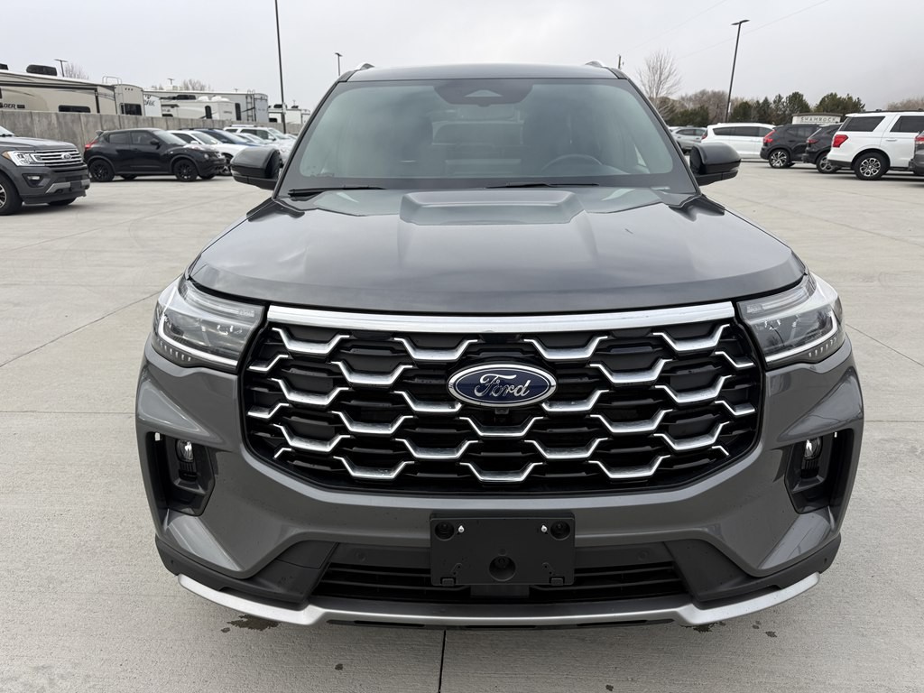 2025 Ford Explorer Image 8