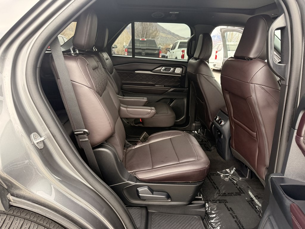 2025 Ford Explorer Image 24