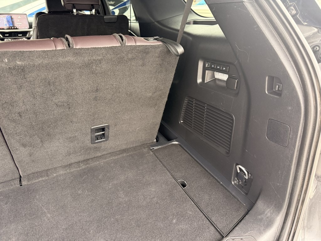 2025 Ford Explorer Image 31