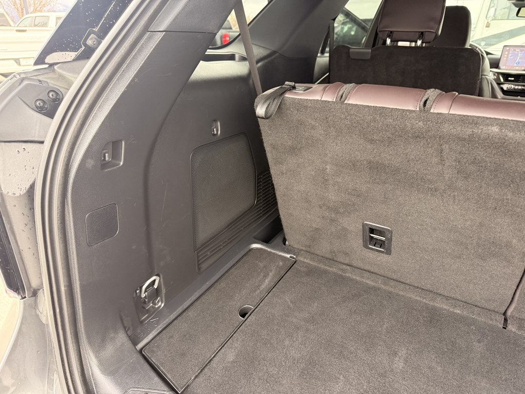 2025 Ford Explorer Image 32