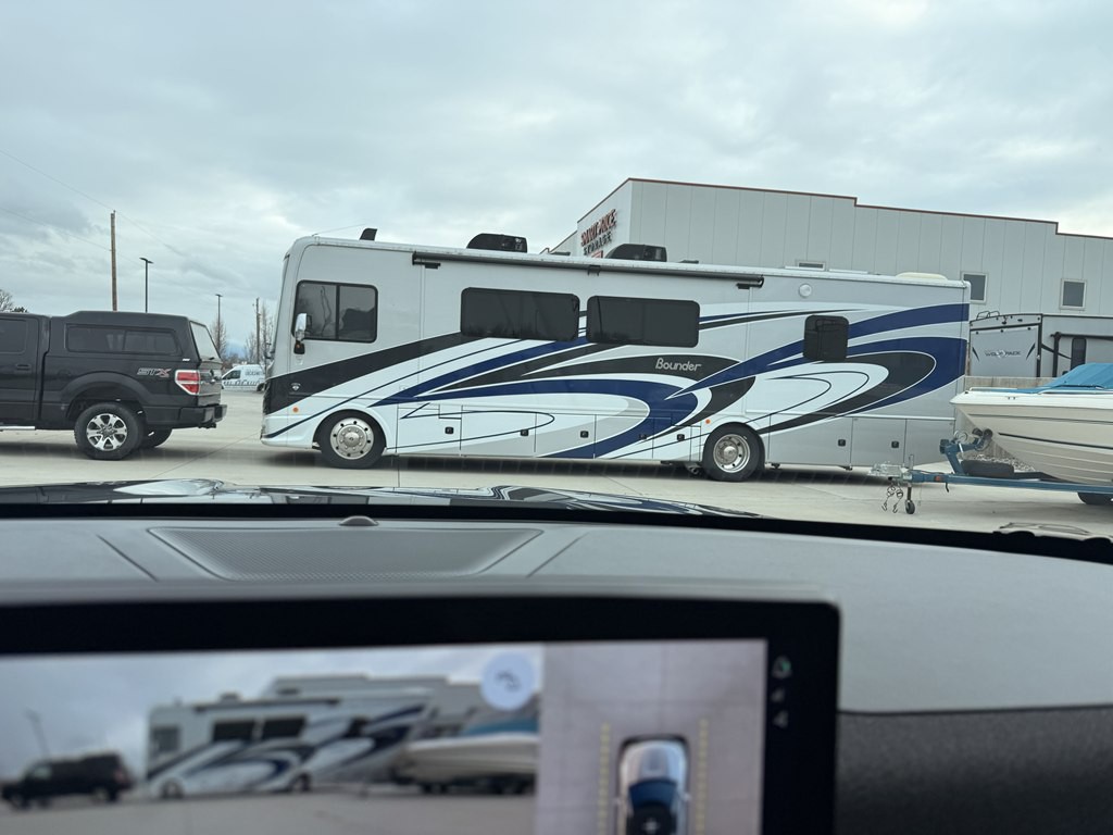 2025 Ford Explorer Image 47