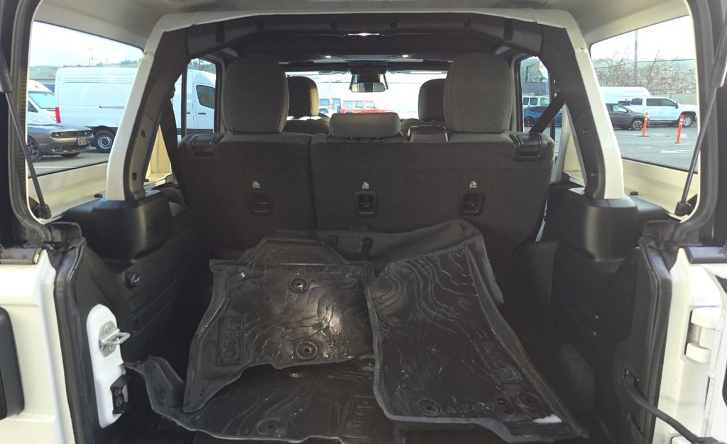 2025 Jeep Wrangler Image 12