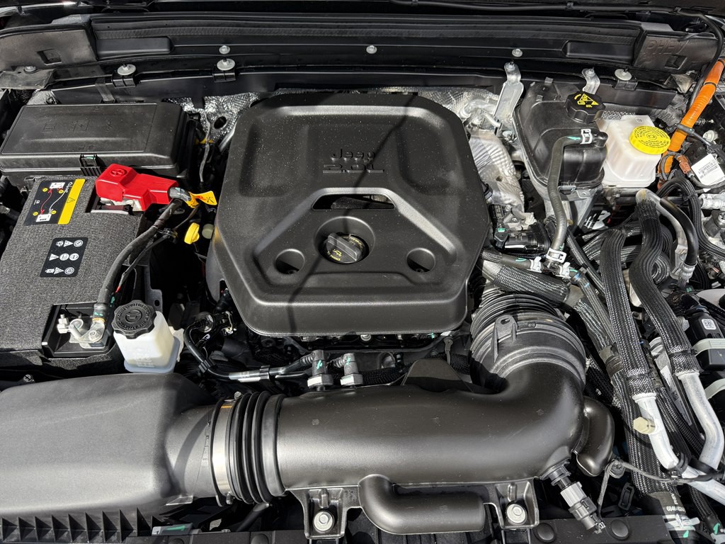 2025 Jeep Wrangler Image 12