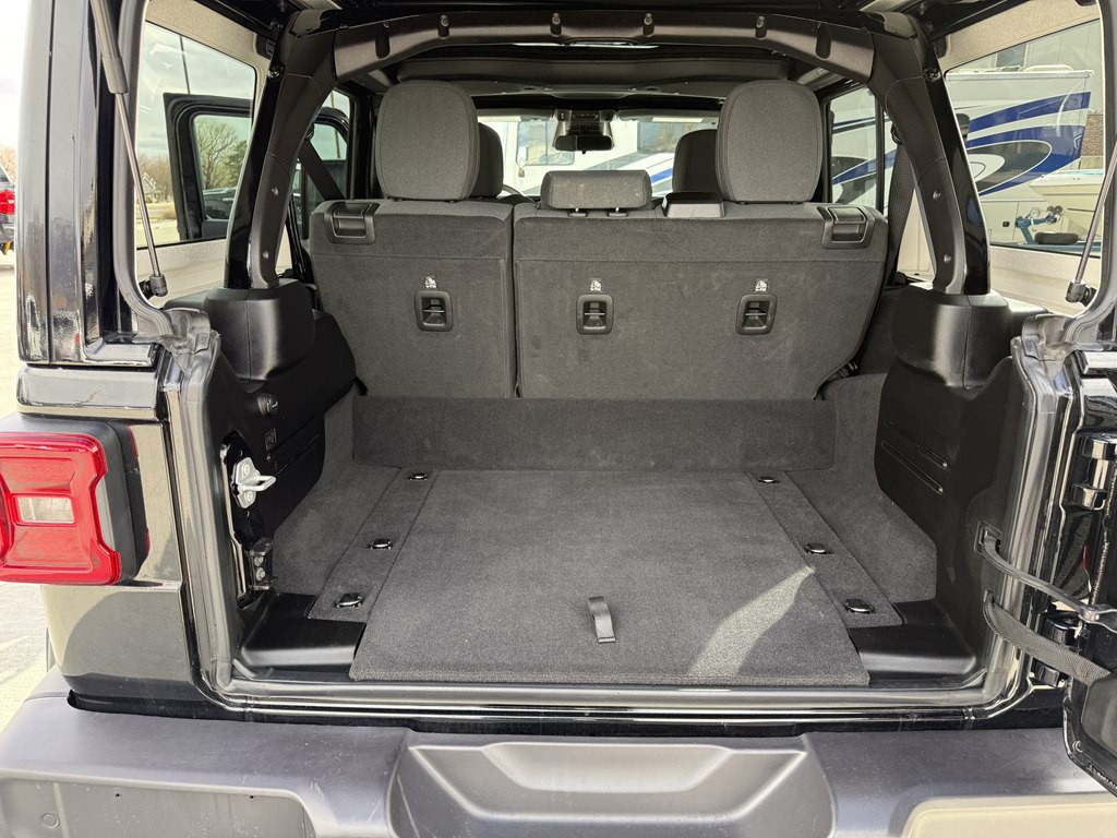 2025 Jeep Wrangler Image 26