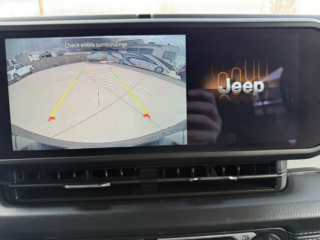 2025 Jeep Wrangler Image 42