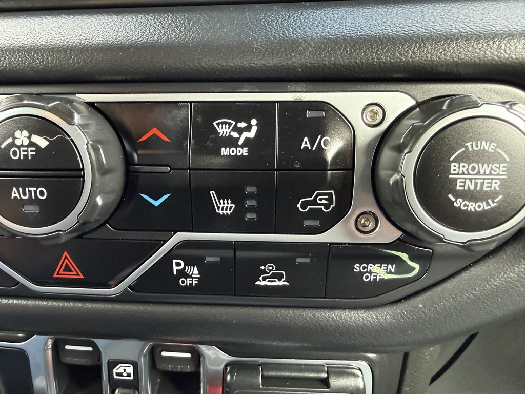 2025 Jeep Wrangler Image 49